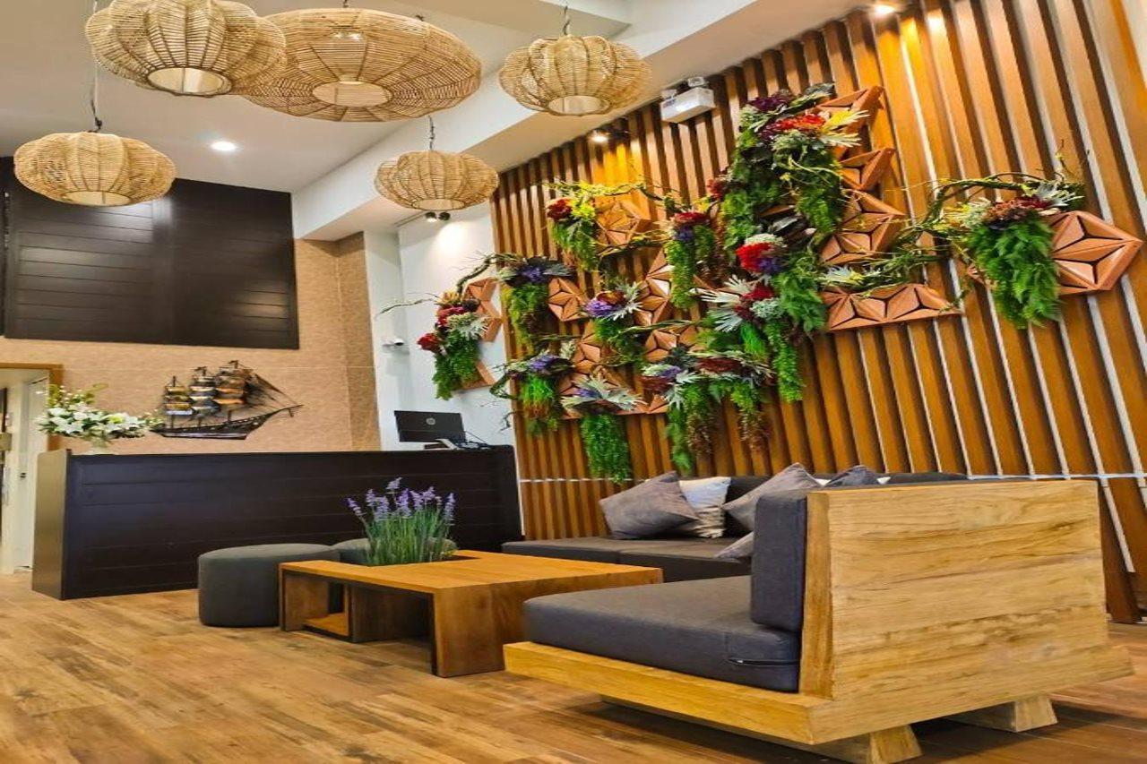 Bedever Boutique Bangkok Hotel - Bts Phra Khanong Bagian luar foto