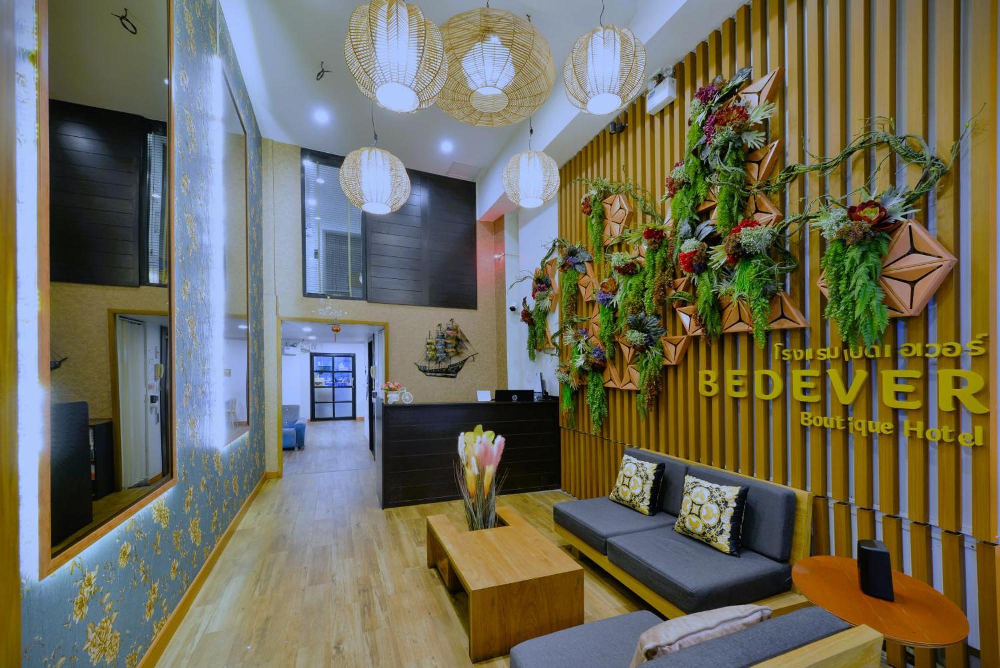 Bedever Boutique Bangkok Hotel - Bts Phra Khanong Bagian luar foto